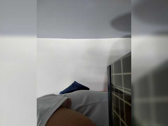 candicelovee's BongaCams show and profile