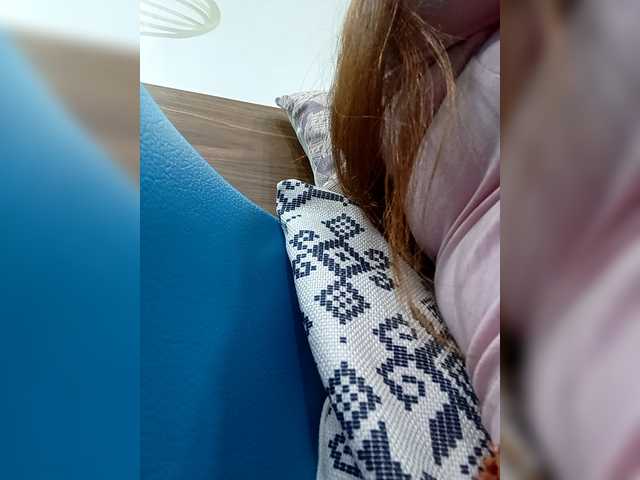 candicelovee's BongaCams show and profile