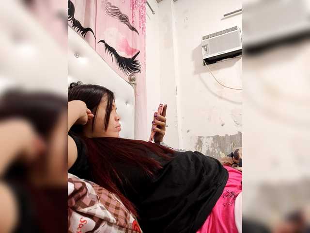 candicelovee's BongaCams show and profile