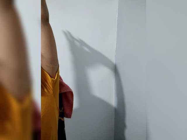 candicelovee's BongaCams show and profile