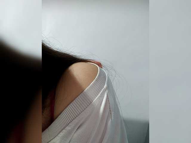 candicelovee's BongaCams show and profile