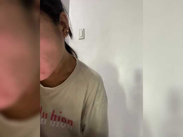 candicelovee's BongaCams show and profile