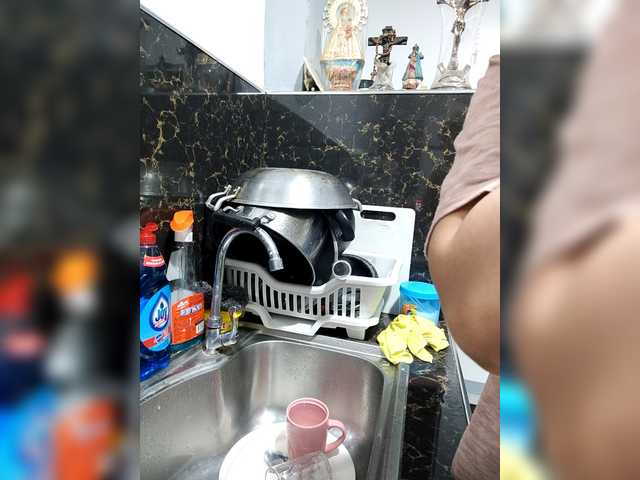 candicelovee's BongaCams show and profile