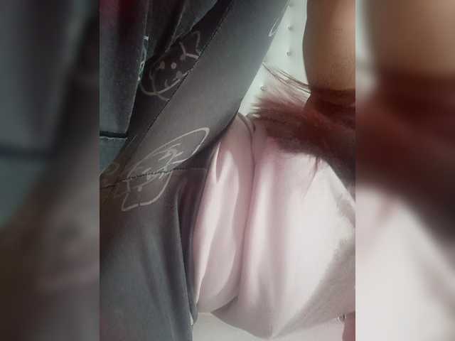 candicelovee's BongaCams show and profile