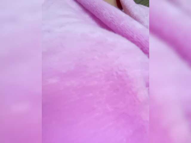 candicelovee's BongaCams show and profile