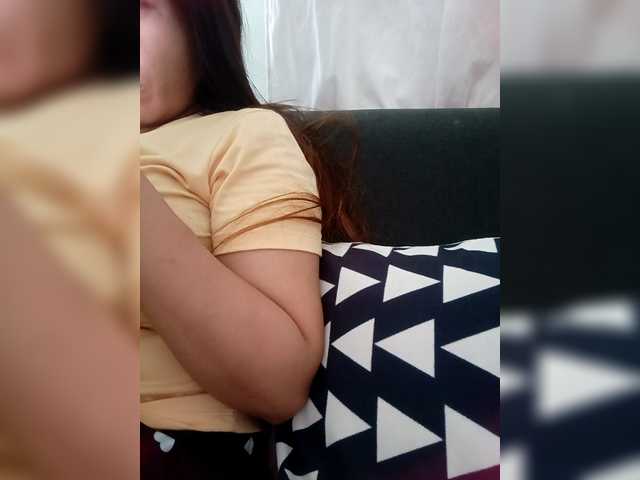 candicelovee's BongaCams show and profile