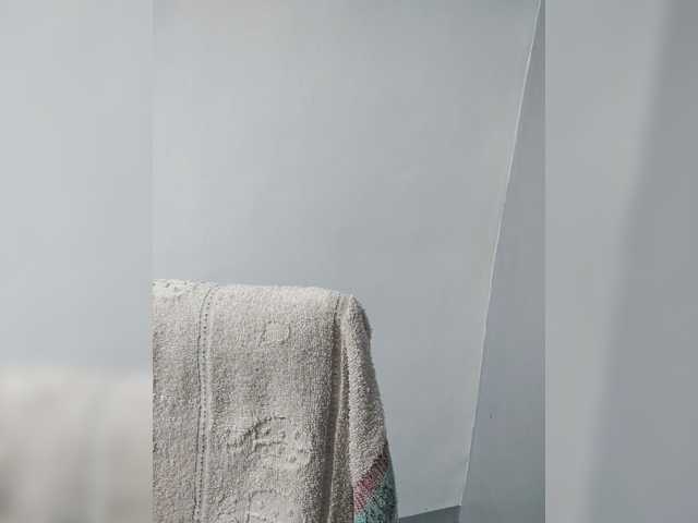 candicelovee's BongaCams show and profile