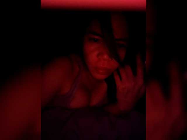 candicelovee's BongaCams show and profile