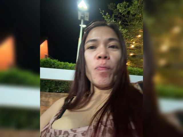 candicelovee's BongaCams show and profile