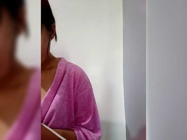 candicelovee's BongaCams show and profile