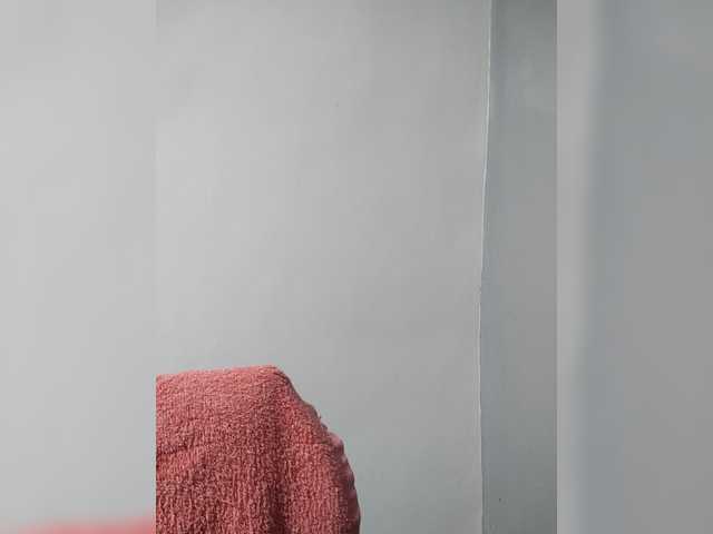 candicelovee's BongaCams show and profile