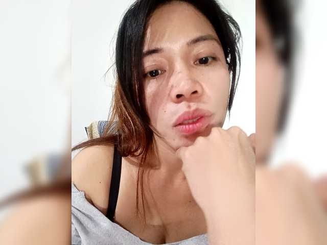 candicelovee's BongaCams show and profile