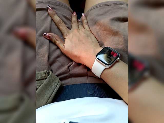 candicelovee — WELCOME TO CANDICE ROOM GUYS i love being vibrate it make me so wet and horny  so pls tip shuold be in publicgeneral chat thank u -..... 2nd thing i love doing thing all in my tip menu  winks   lets have fun :D ILOVE. U GUYS