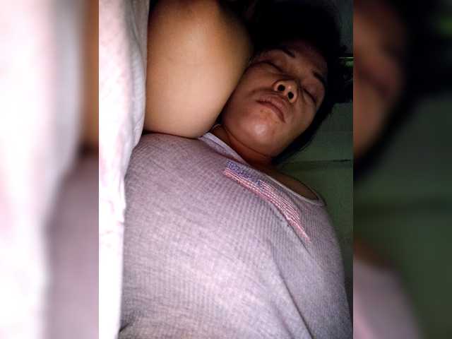 candicelovee's BongaCams show and profile