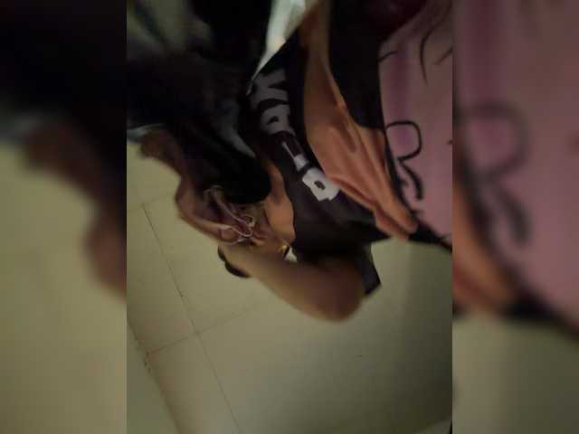 candicelovee's BongaCams show and profile