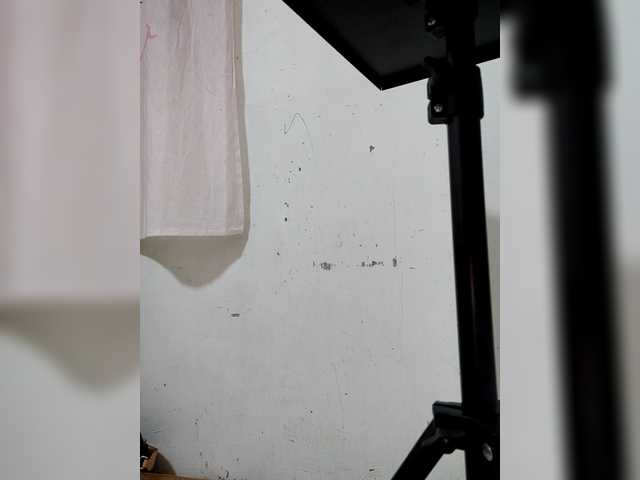 candicelovee's BongaCams show and profile