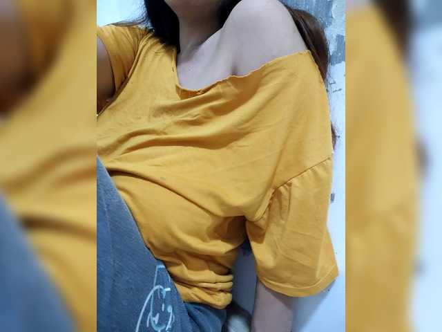 candicelovee's BongaCams show and profile