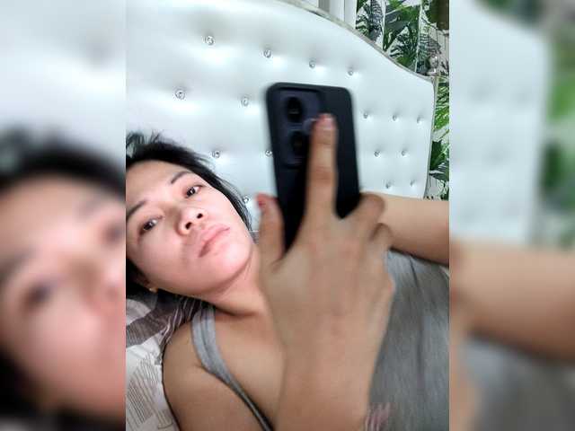 candicelovee's BongaCams show and profile