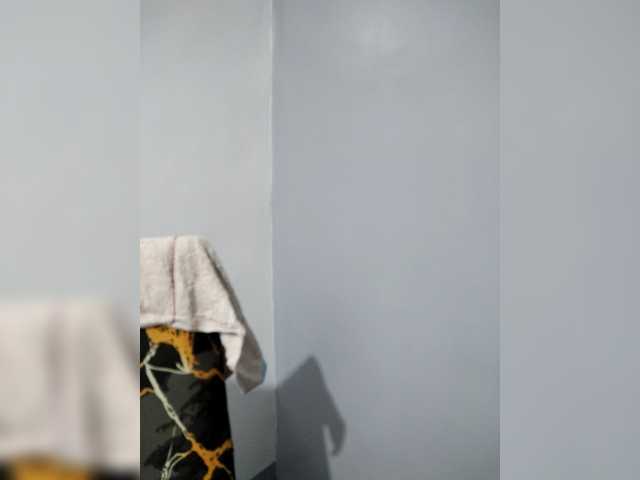 candicelovee's BongaCams show and profile