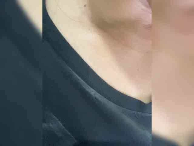 candicelovee Live Webcam on {site_name}