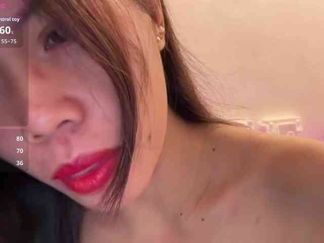 candicelovee Live Webcam on BongaCams