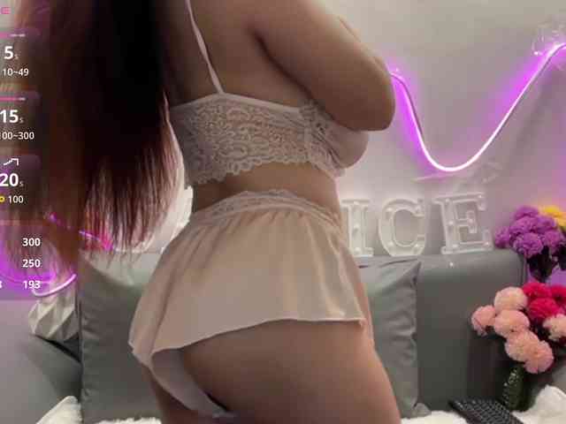 candicelovee webcam