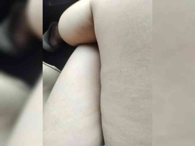 candicelovee Live Webcam on BongaCams