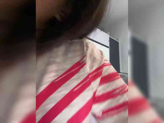 candicelovee Live Webcam on BongaCams