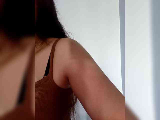 candicelovee Live Webcam on BongaCams