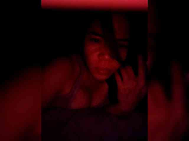 candicelovee Live Webcam on BongaCams