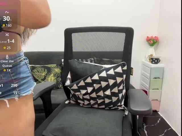 candicelovee webcam