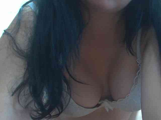 Nikol19721 webcam