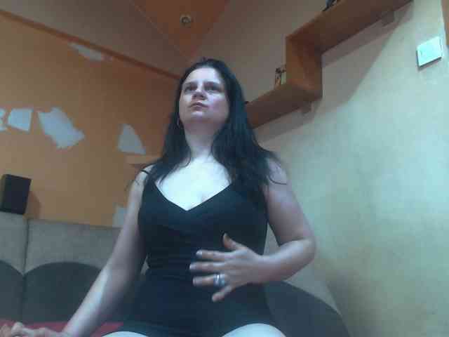 Nikol19721 webcam