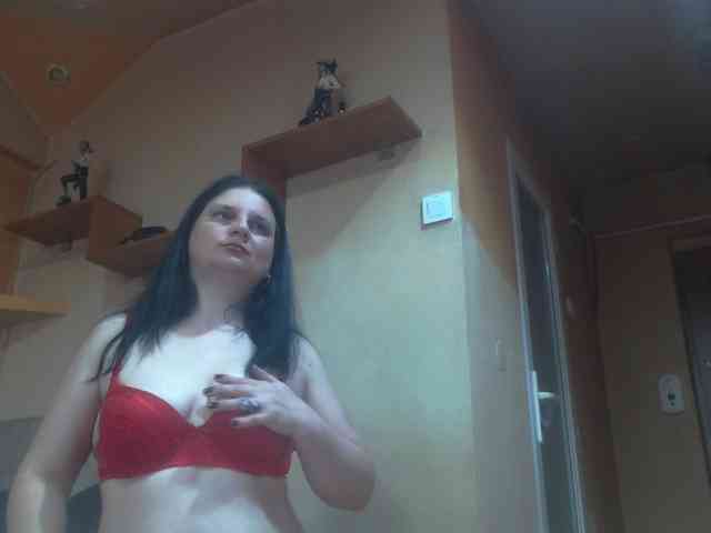 Nikol19721 webcam