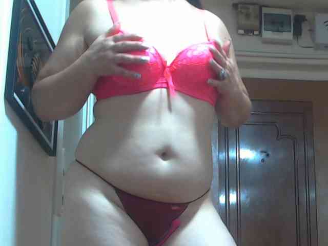 Nikol19721 webcam