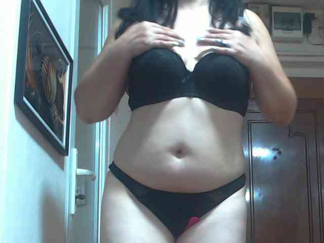 Nikol19721 webcam