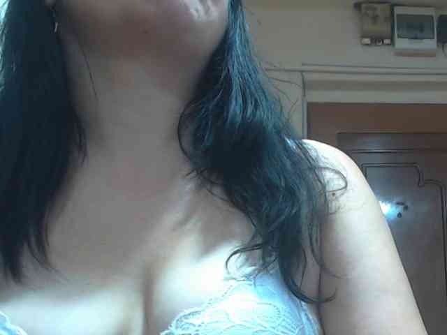 Nikol19721 webcam