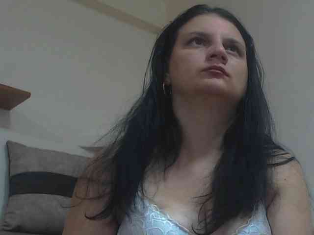 Nikol19721 webcam