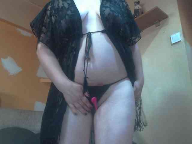 Nikol19721 webcam
