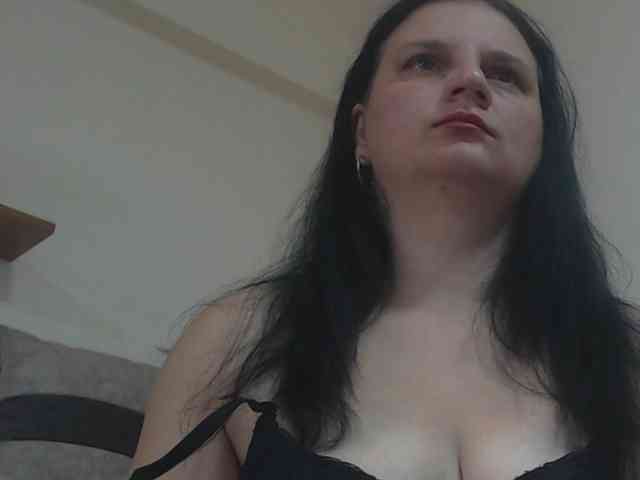 Nikol19721 webcam