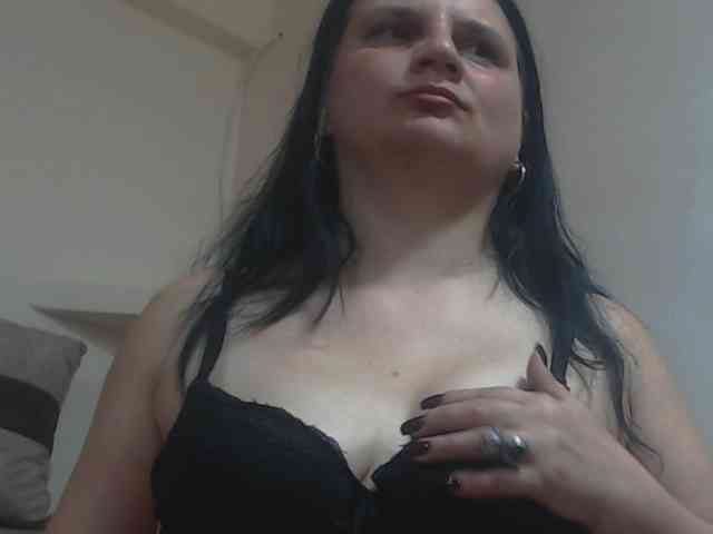 Nikol19721 Nikol19721