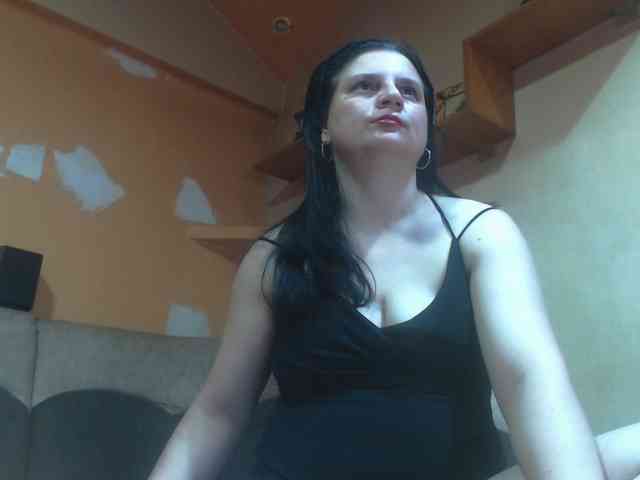 Nikol19721 webcam