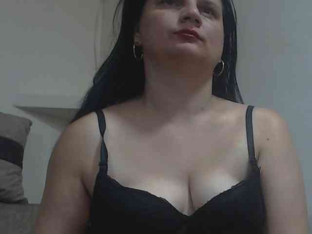 Nikol19721 webcam