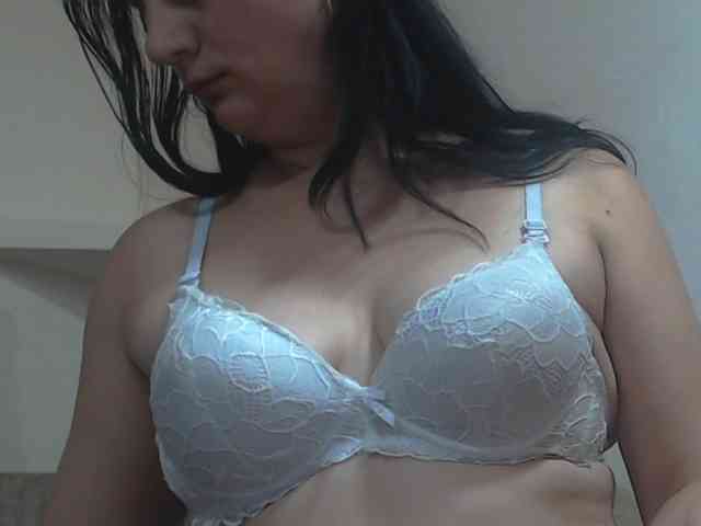 Nikol19721