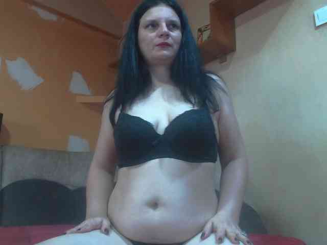 Nikol19721 webcam