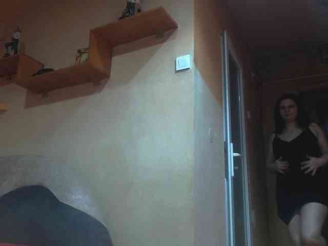 Nikol19721 webcam