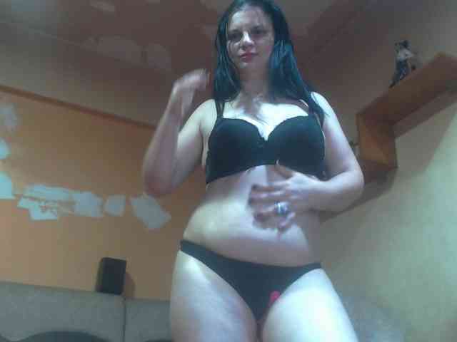 Nikol19721 webcam