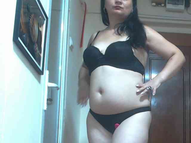 Nikol19721 webcam