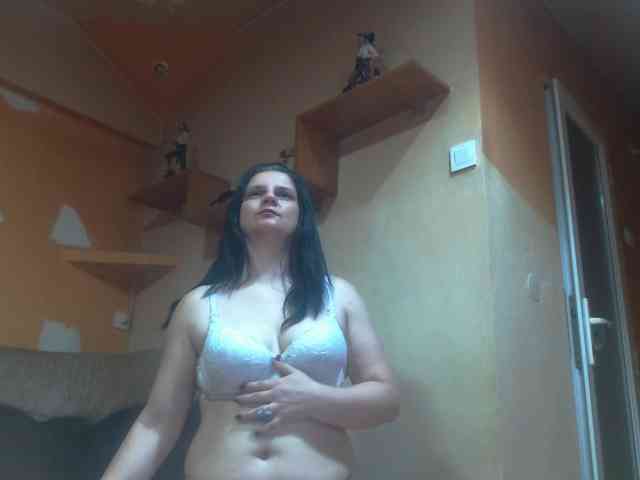 Nikol19721 webcam