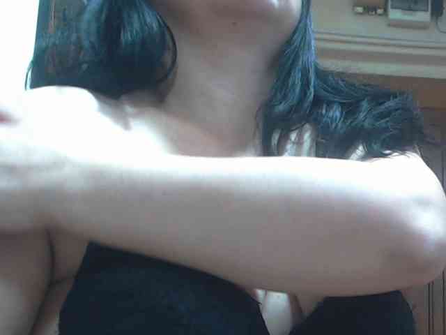 Nikol19721 webcam
